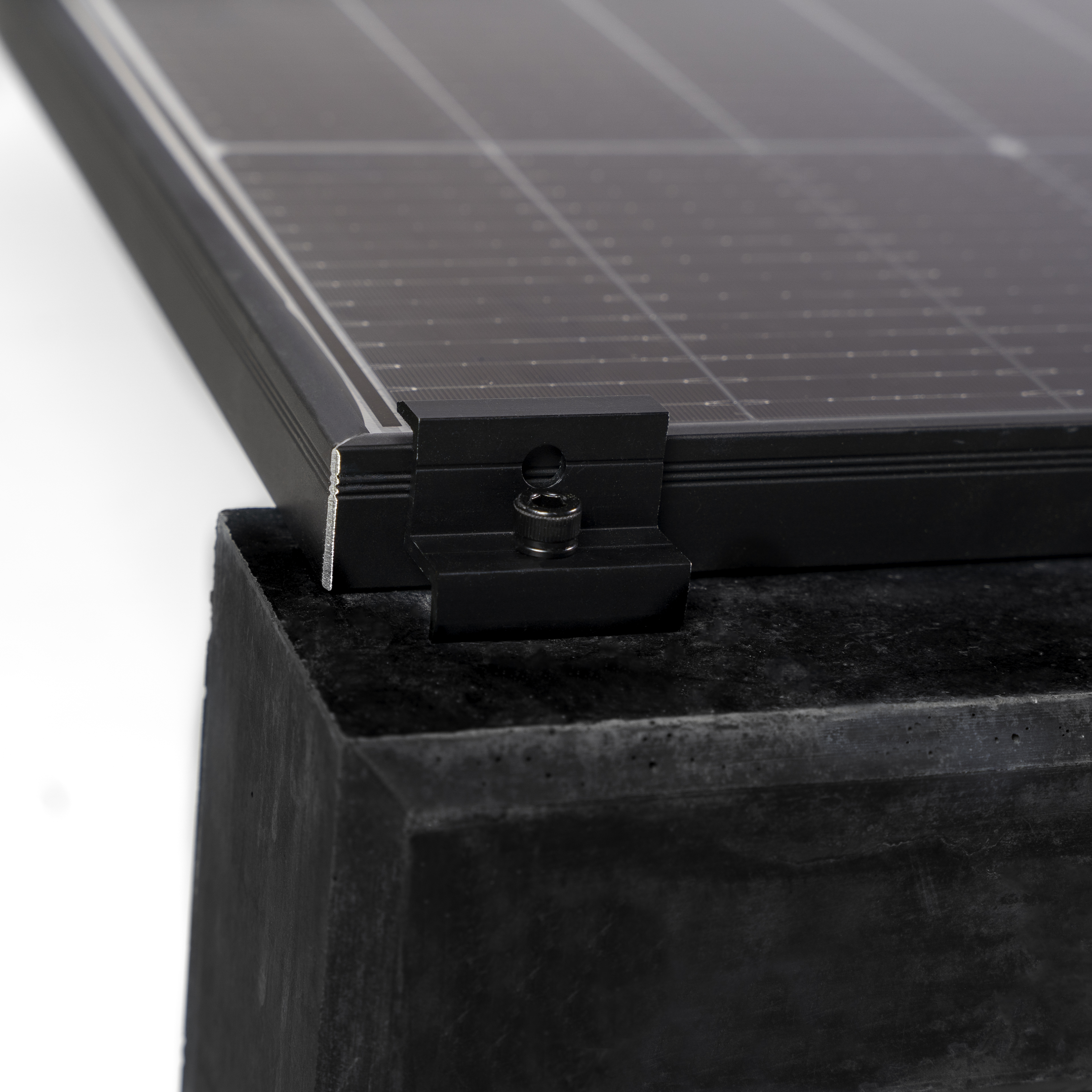 Wattstone 6° Anthrazit — PV-Aufständerung aus Feinbeton