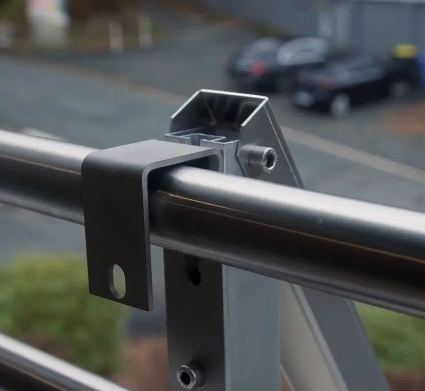 Balkonkraftwerk Halterung Balkon Multiflex für 1 x PV Modul L-Haken 50 mm/Klemmplatte